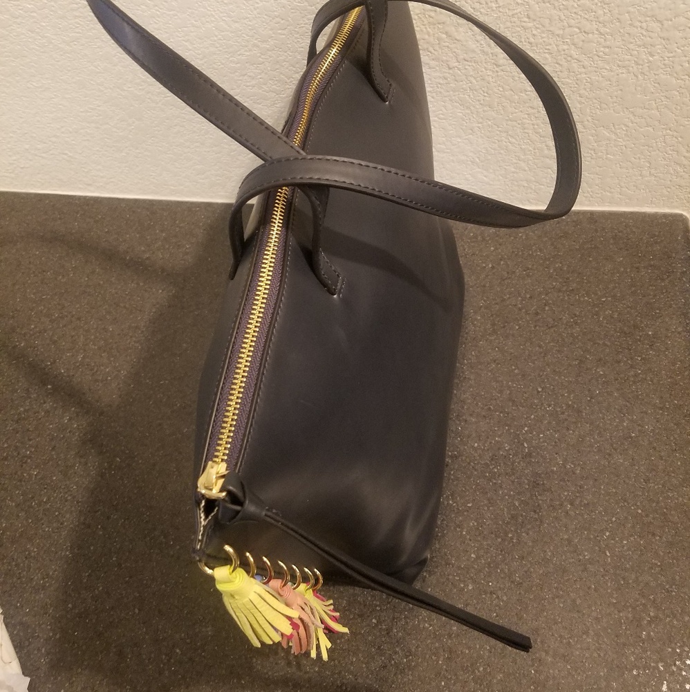vince camuto neara tote - Picture 7 of 8